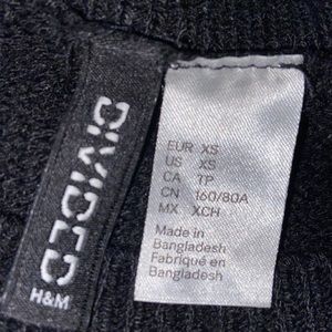 H&M sweater
